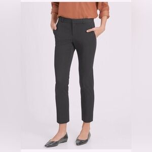 NWOT Banana Republic Avery Straight-Fit Washable Bi-Stretch Pant, Black SIZE 0P